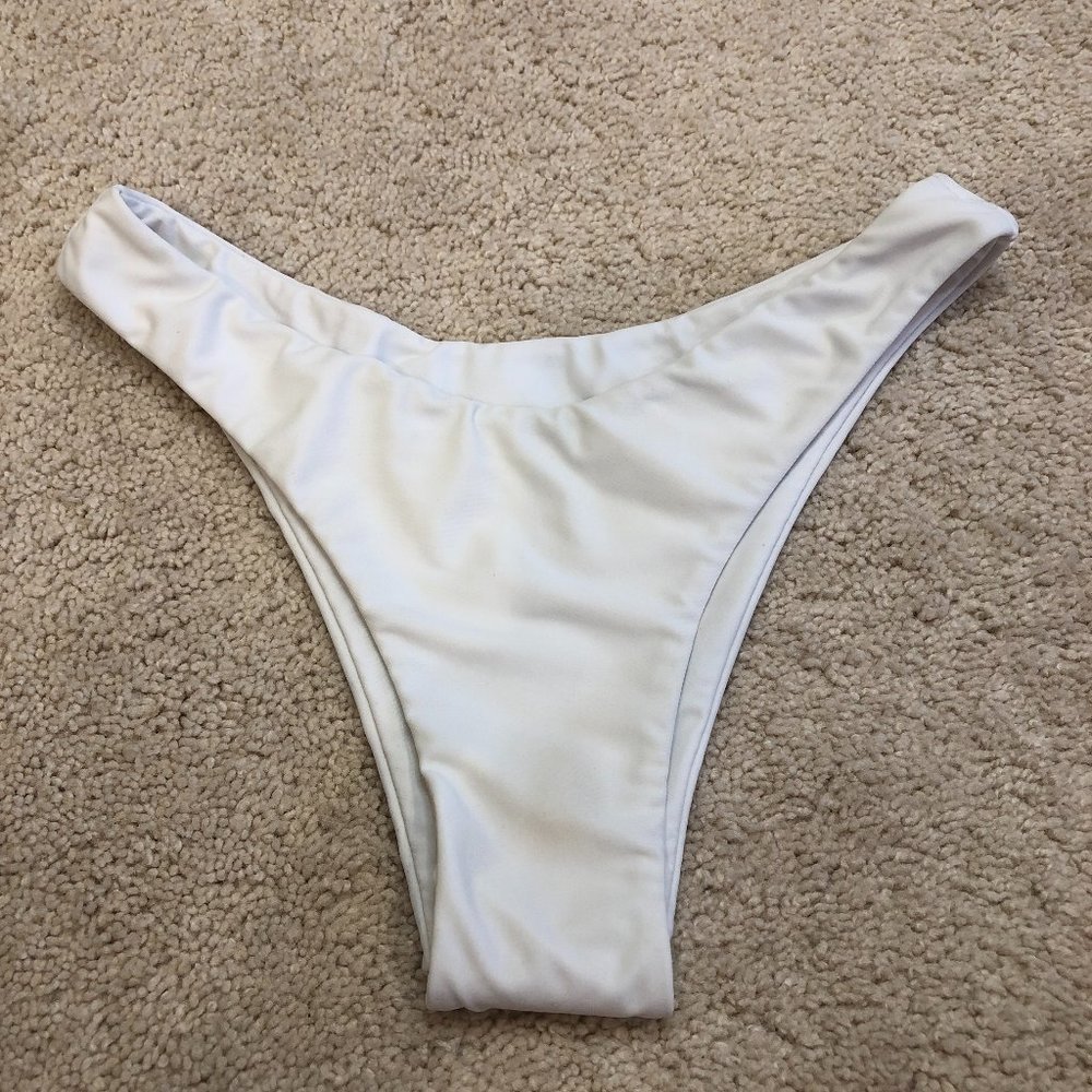 Women's ROMWE Bikini Bottoms White High Hip Cheeky Bathing Suit Bottoms